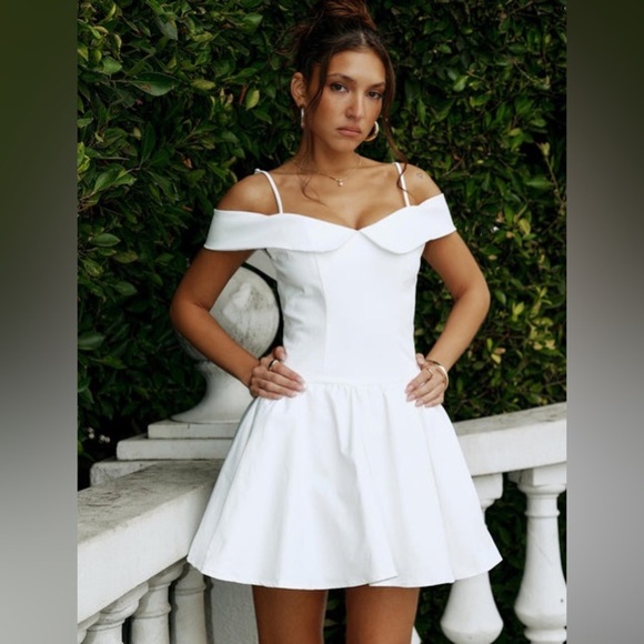 Princess Polly Dresses & Skirts - Princess Polly Streetlights Off Shoulder Mini Dress White
